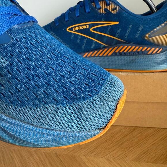 Brooks Levitate GTS 6 Men Blue/Yellow Men Running Sneakers- SZ 10 main image 7